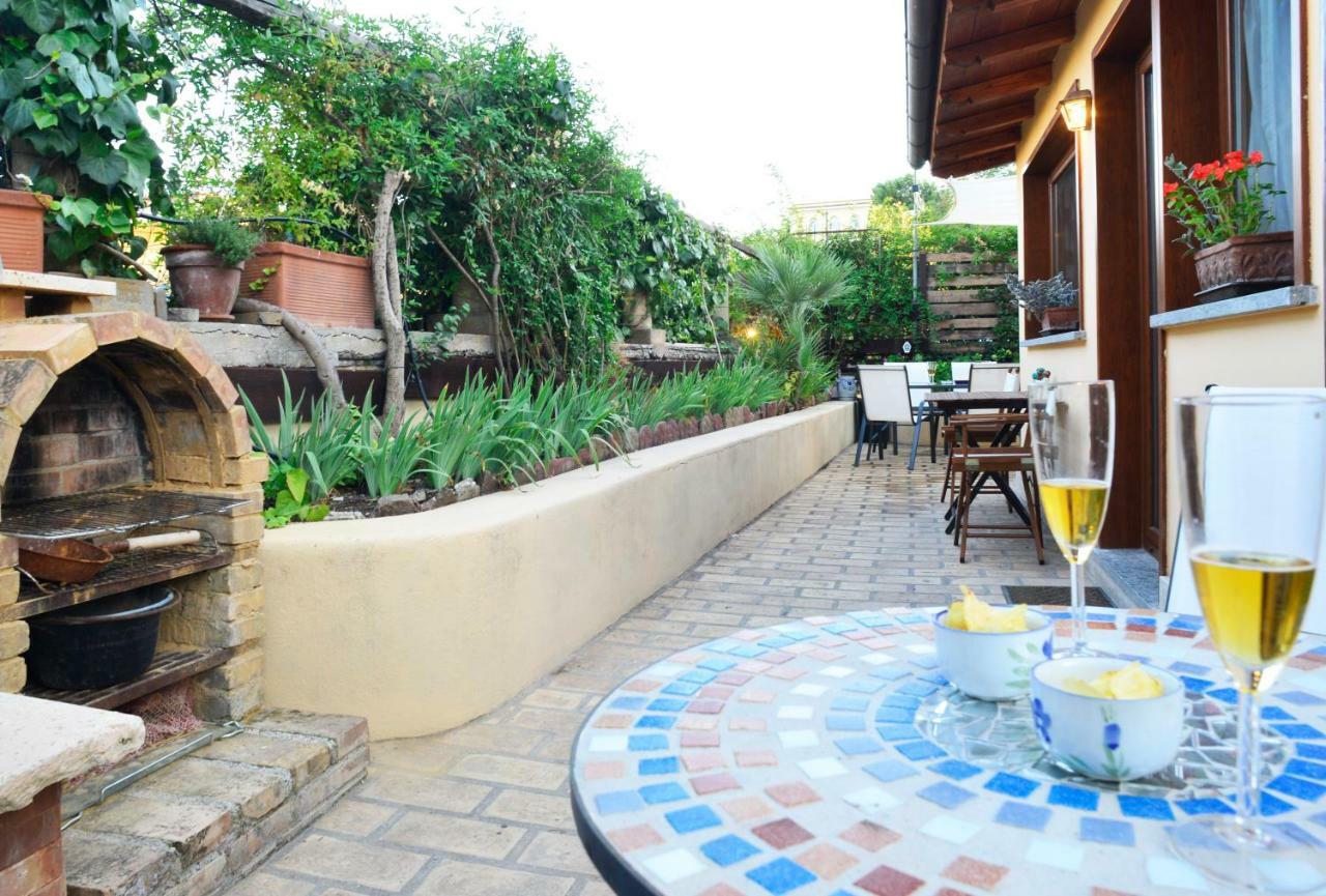 St. Petrus Et Aurelia Apartment Рим Екстериор снимка